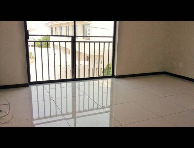 2 bed property to rent in BLOUBERGSTRAND